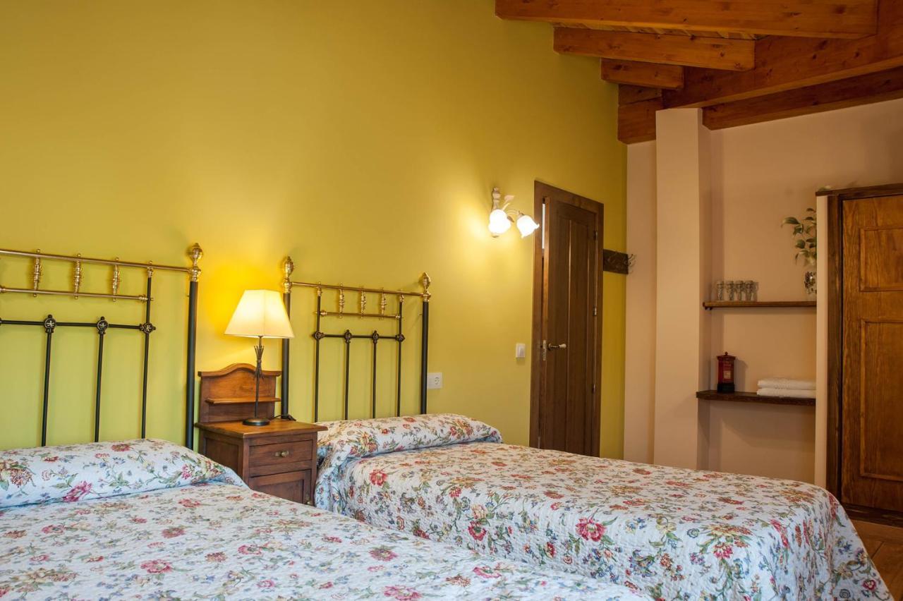 Los Robles I Sotillo del Rincón 外观 照片